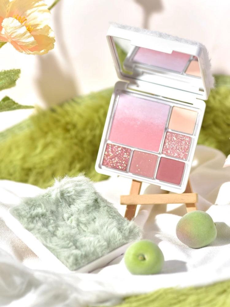 Fluffy Blush Palette 14g