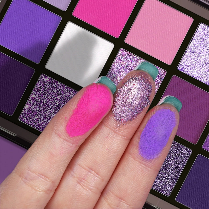 15 Colors Eyeshadow Palette Purple Witch 10.8g