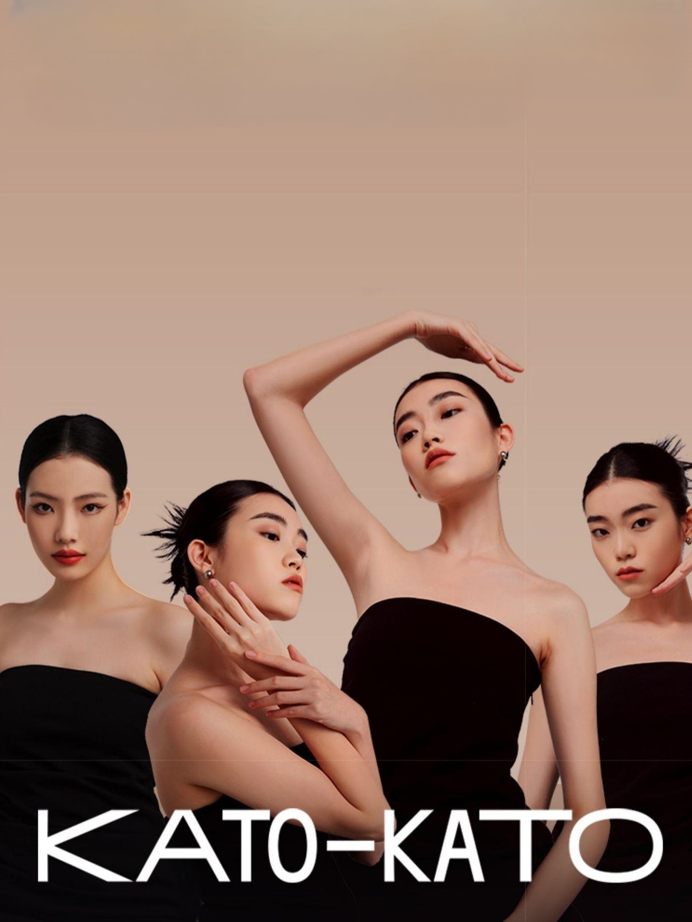 KATOKATO - Light Chasing Plan Moisturizing Soft Focus Liquid Foundation 30g SPF30 PA+++