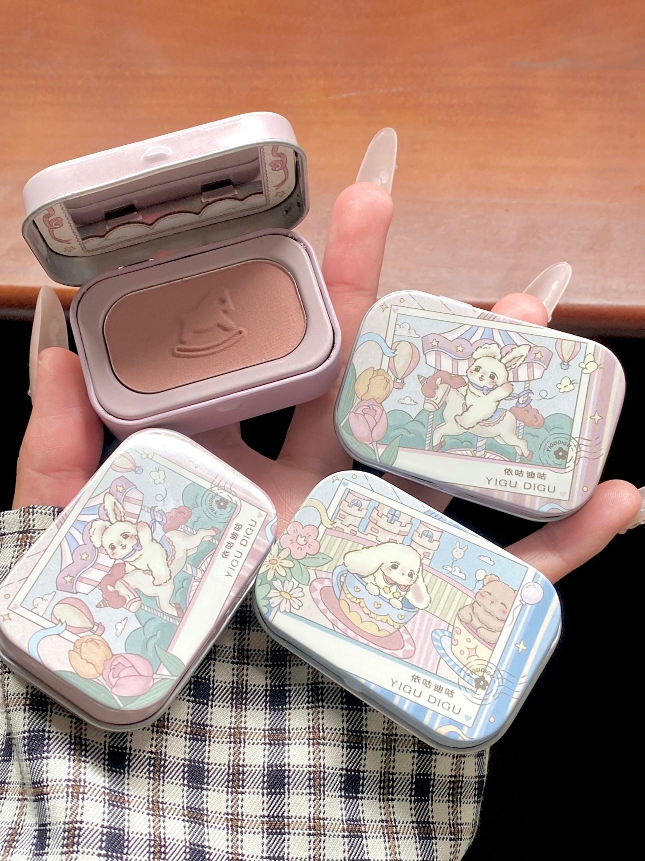 Colorful Land Creamy Mud Blush 3g